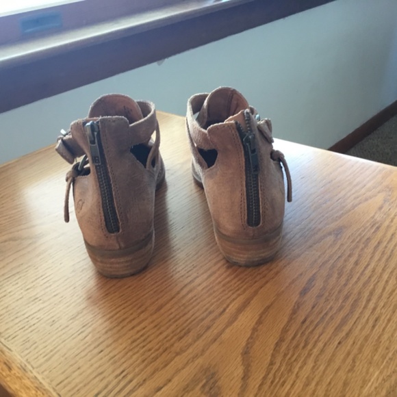 Free bird style cut out booties - Picture 5 of 8